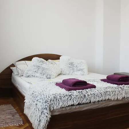 Apartment Daydream *